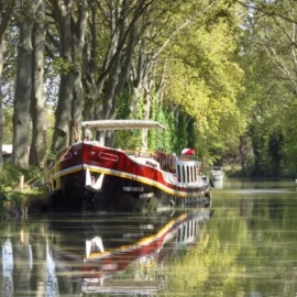 P&eacute;niche sur le canal de Bourgogne.